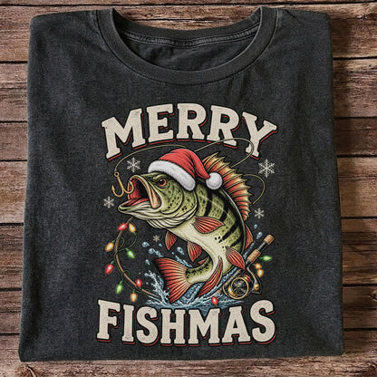Merry Fishmas Santa Hat Bass Christmas Fishing T-Shirt
