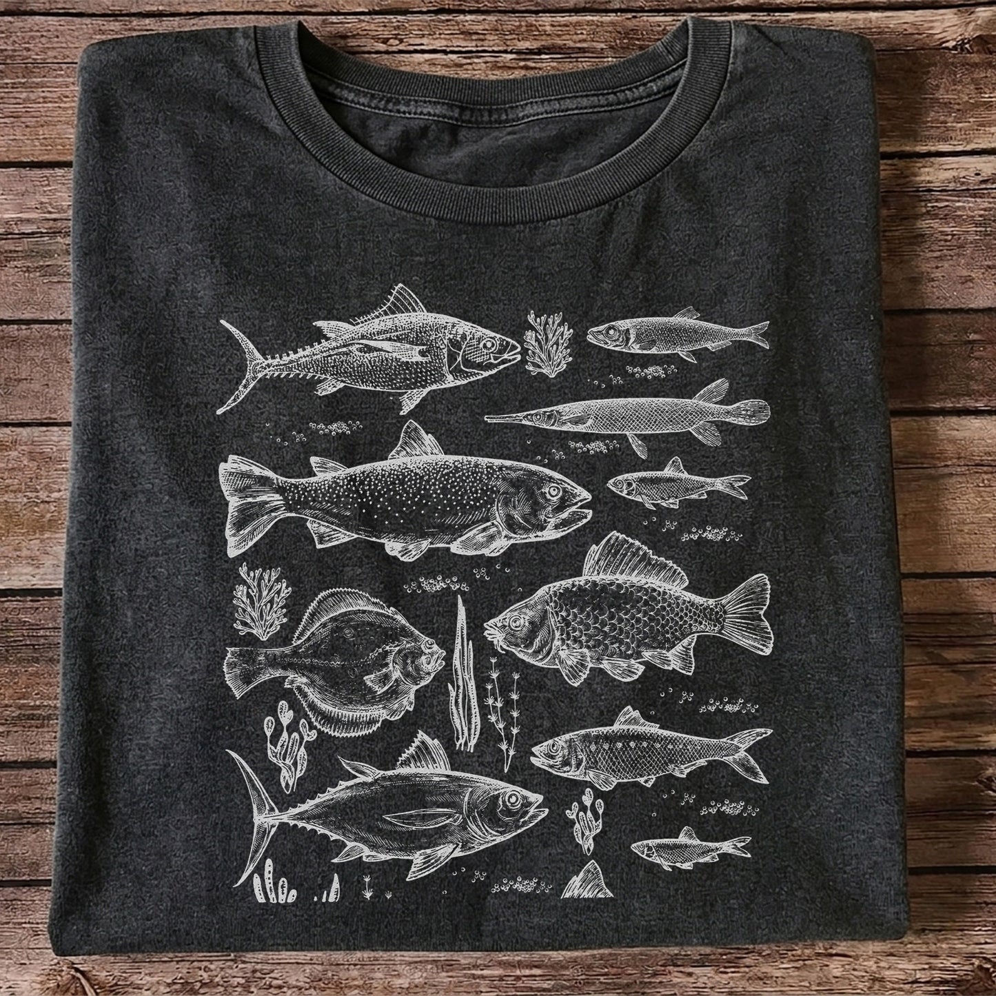 Vintage Freshwater and Saltwater Fish Collection Graphic T-Shirt