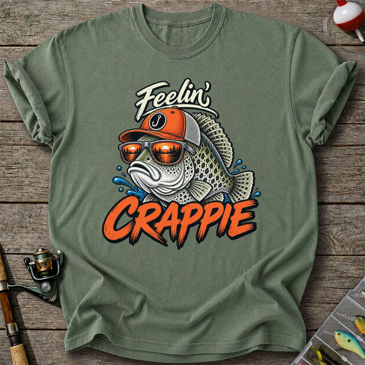 Feelin' Crappie Funny Fishing T-Shirt with Fish in Sunglasses