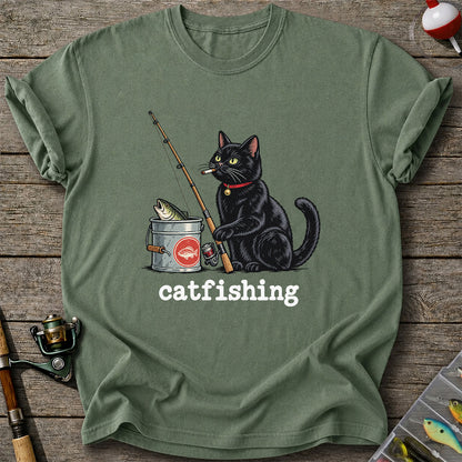 Catfishing Funny Black Cat with Fishing Rod Graphic T-Shirt