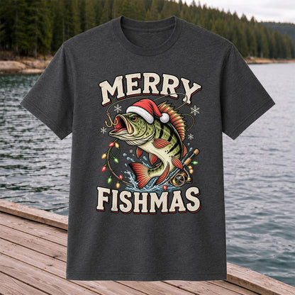 Merry Fishmas Santa Hat Bass Christmas Fishing T-Shirt