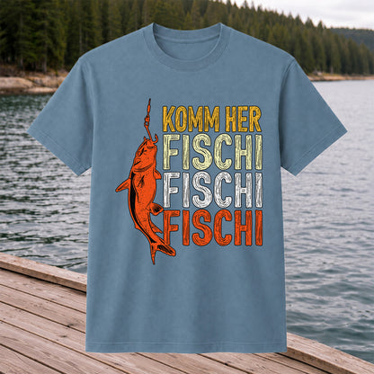 Komm Her Fischi Fischi Funny Catfish Fishing Graphic T-Shirt