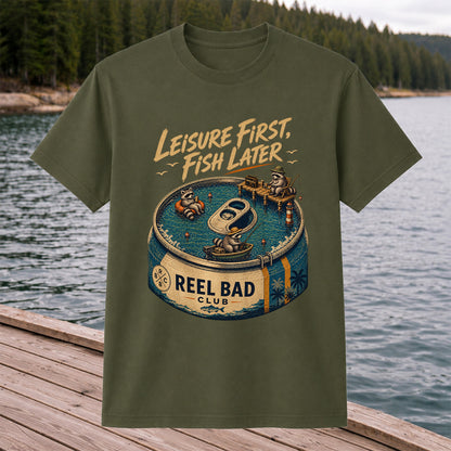 Raccoon Fishing Can Leisure Graphic T-Shirt