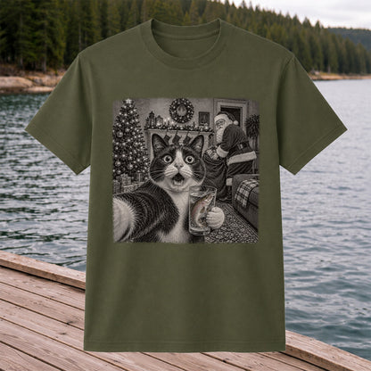 Christmas Cat Holding a Fish Mug Holiday Graphic T-Shirt