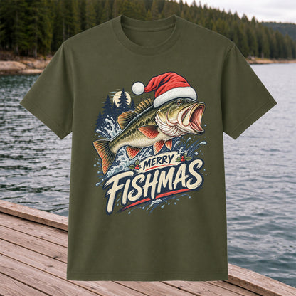 Merry Fishmas Santa Hat Largemouth Bass Fishing T-Shirt