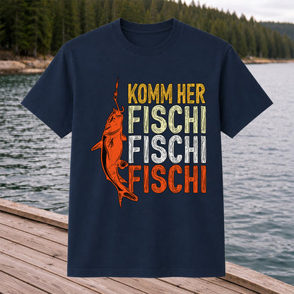 Komm Her Fischi Fischi Funny Catfish Fishing Graphic T-Shirt