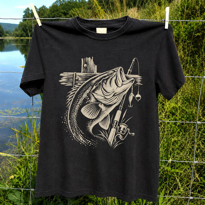 Largemouth Bass Fishing Rod Vintage Graphic T-Shirt