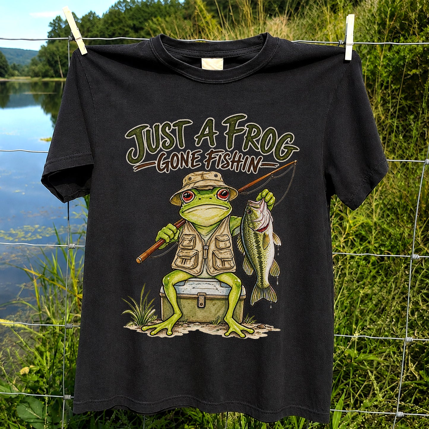 Just a Frog Gone Fishin' Bass Fishing Graphic T-Shirt