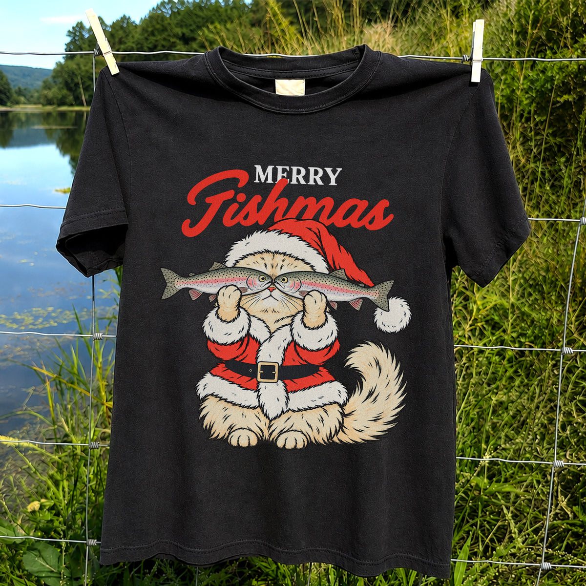 Santa Cat Holding Trout Merry Christmas Fishing T-Shirt