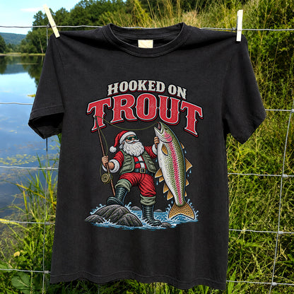 Hooked on Trout Santa Claus Rainbow Trout Christmas Fishing T-Shirt