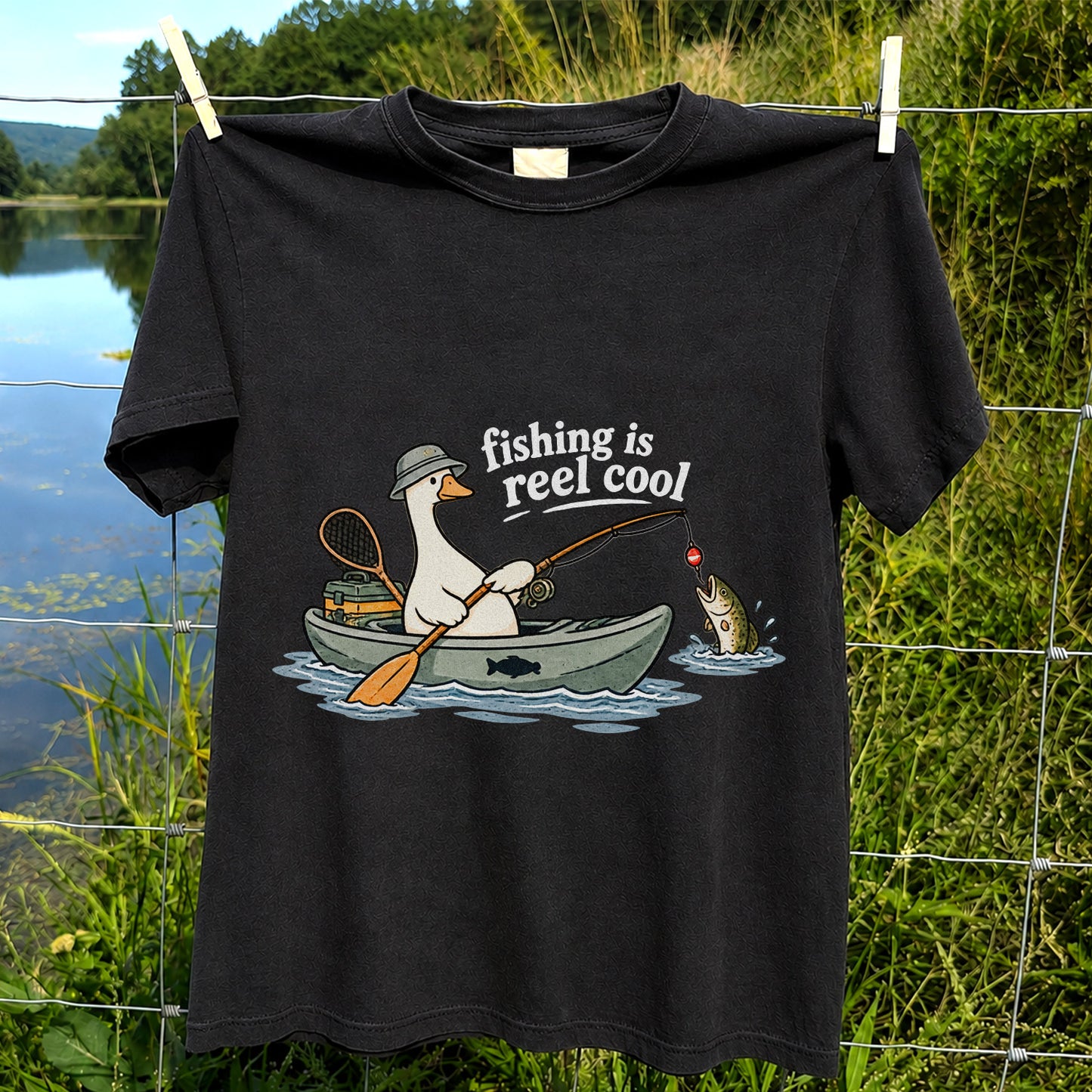 Fishing Is Reel Cool Duck in Canoe Funny Fishing T-Shirt