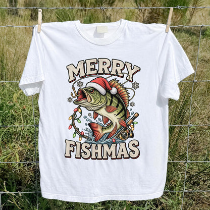 Merry Fishmas Santa Hat Bass Christmas Fishing T-Shirt