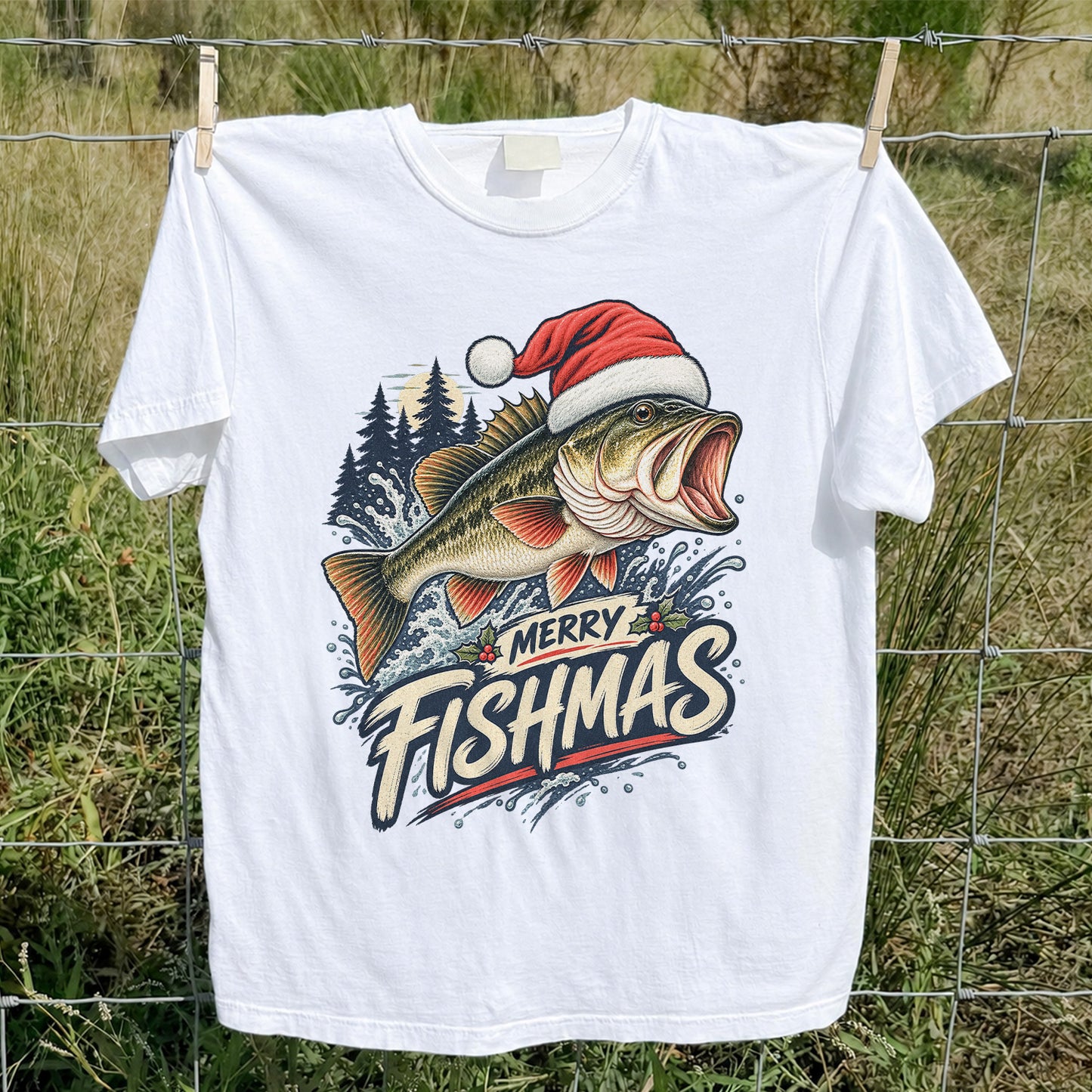 Merry Fishmas Santa Hat Largemouth Bass Fishing T-Shirt
