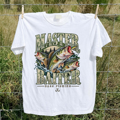 Master Baiter Bass Fishing Funny Vintage Graphic T-Shirt