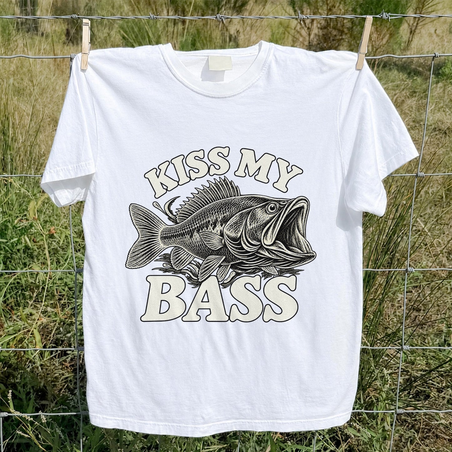Kiss My Bass Vintage Fish Funny Fishing T-Shirt