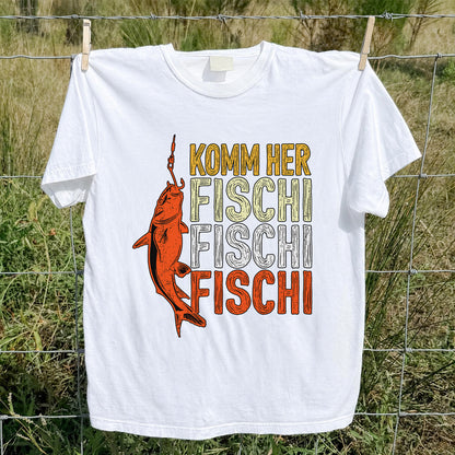 Komm Her Fischi Fischi Funny Catfish Fishing Graphic T-Shirt