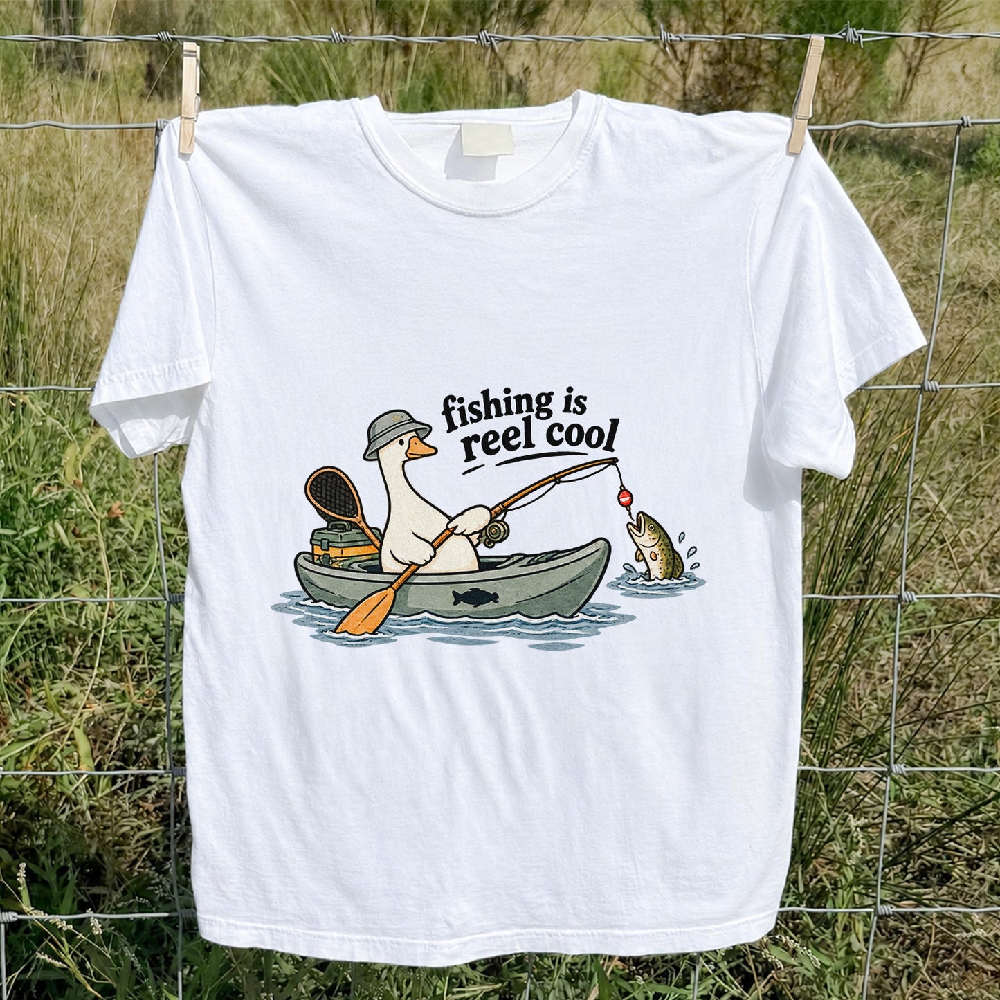 Fishing Is Reel Cool Duck in Canoe Funny Fishing T-Shirt