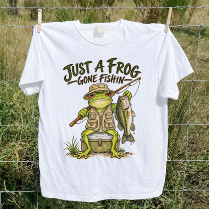 Just a Frog Gone Fishin' Bass Fishing Graphic T-Shirt