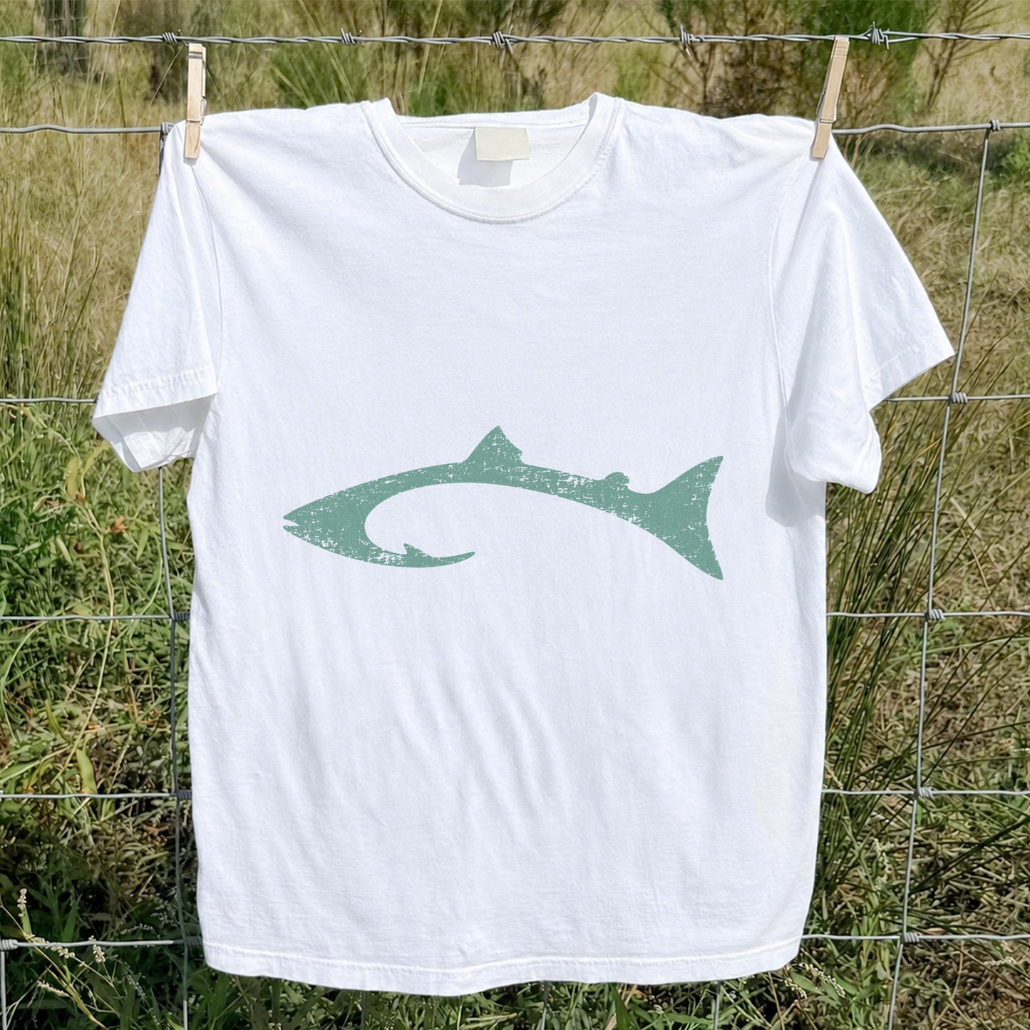 Distressed Salmon Fish Hook Silhouette Fishing T-Shirt