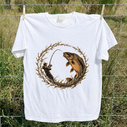 Carp Angler in Circular Water Splash Fishing Graphic T-Shirt