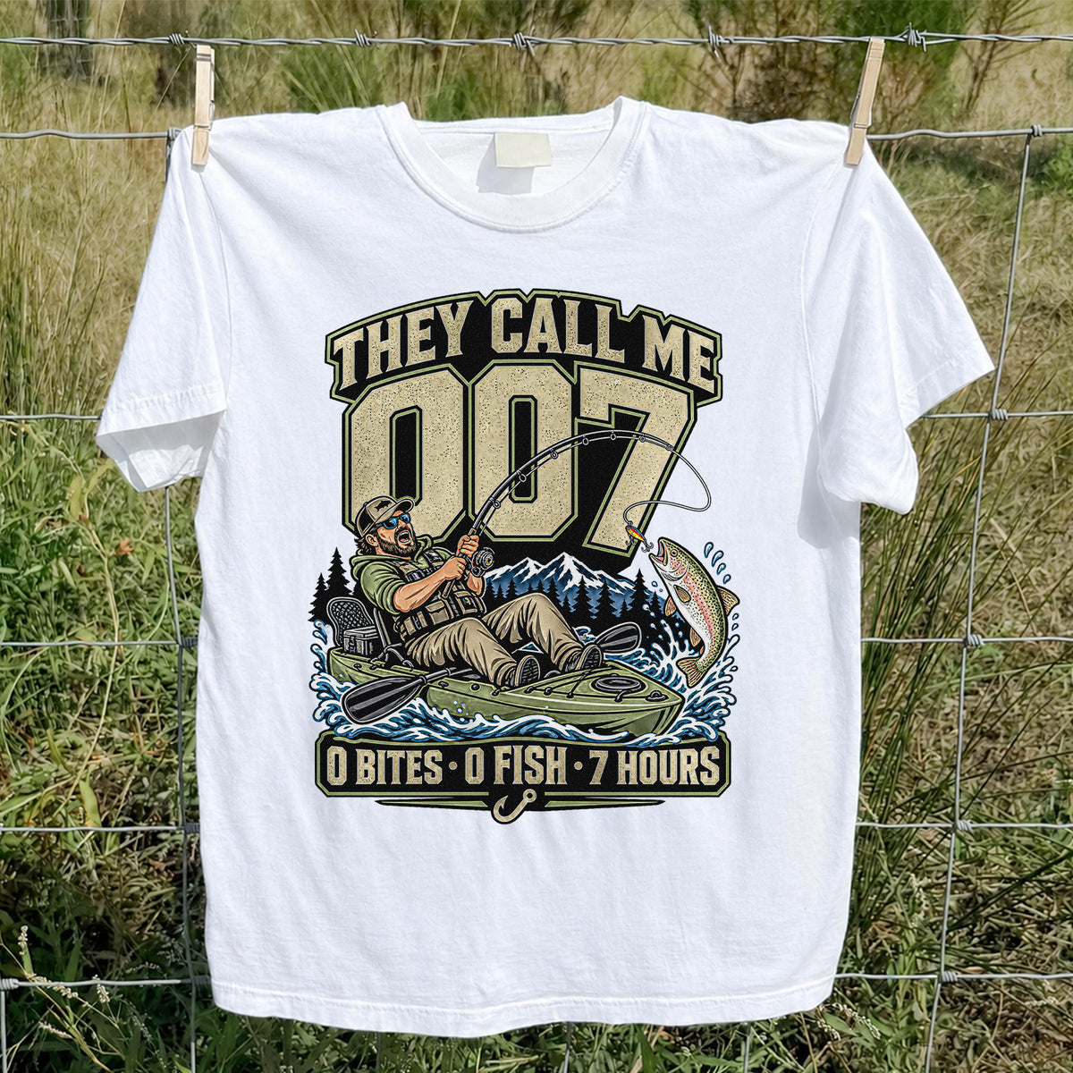 They Call Me 007 0 Bites 0 Fish 7 Hours Funny Kayak Fishing T-Shirt