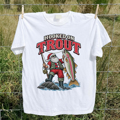 Hooked on Trout Santa Claus Rainbow Trout Christmas Fishing T-Shirt