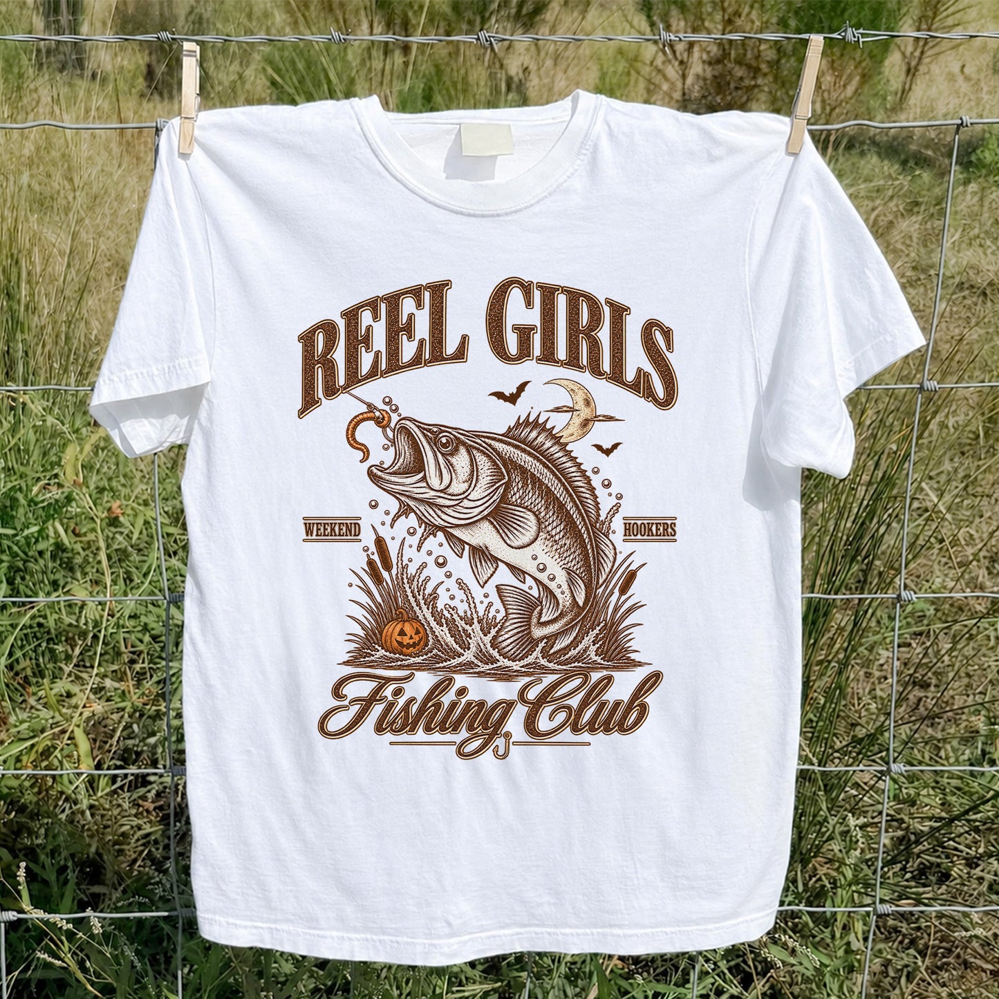 Reel Girls Weekend Hookers Halloween Bass Fishing T-Shirt