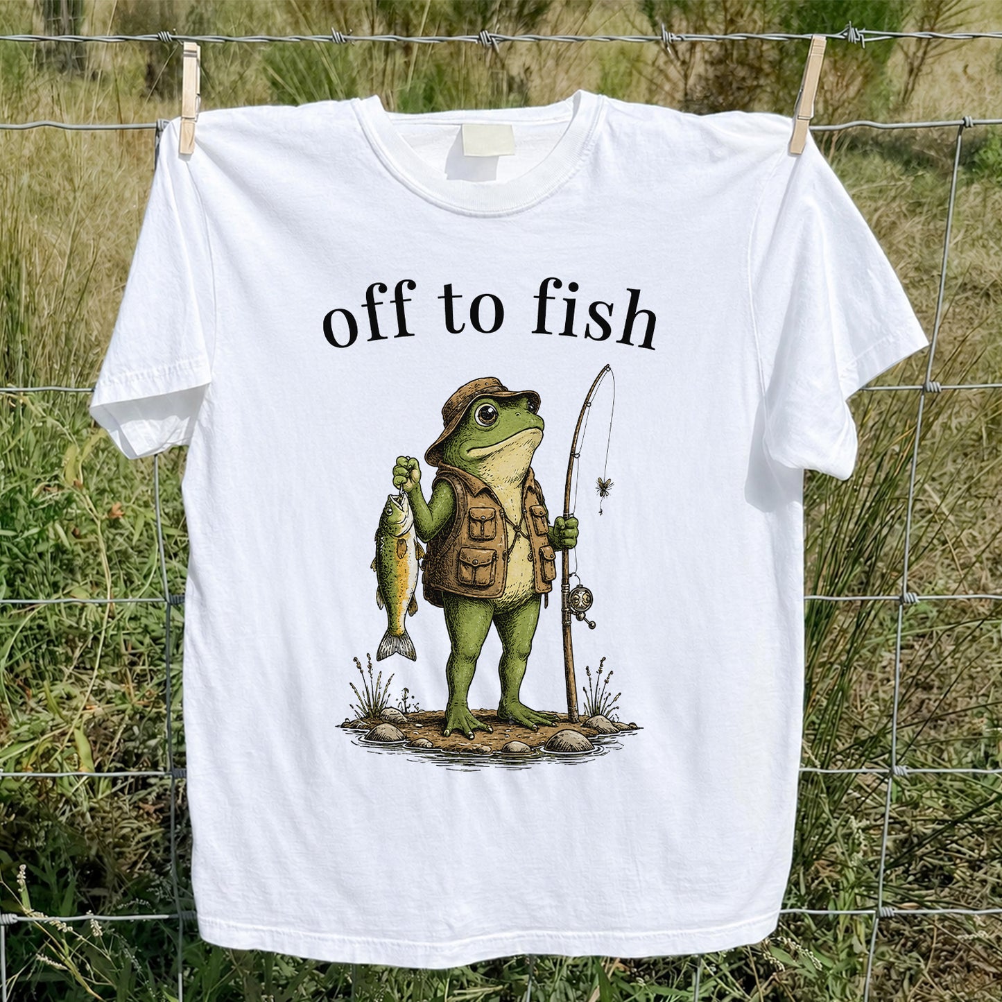 Off To Fish T-Shirt Funny Frog Fishing Shirt Vintage Angler Tee